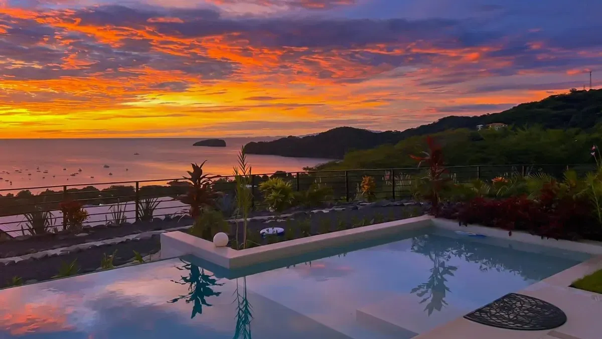 Regenerative Travel in Guanacaste: Experience Costa Rica Differently with Zindis